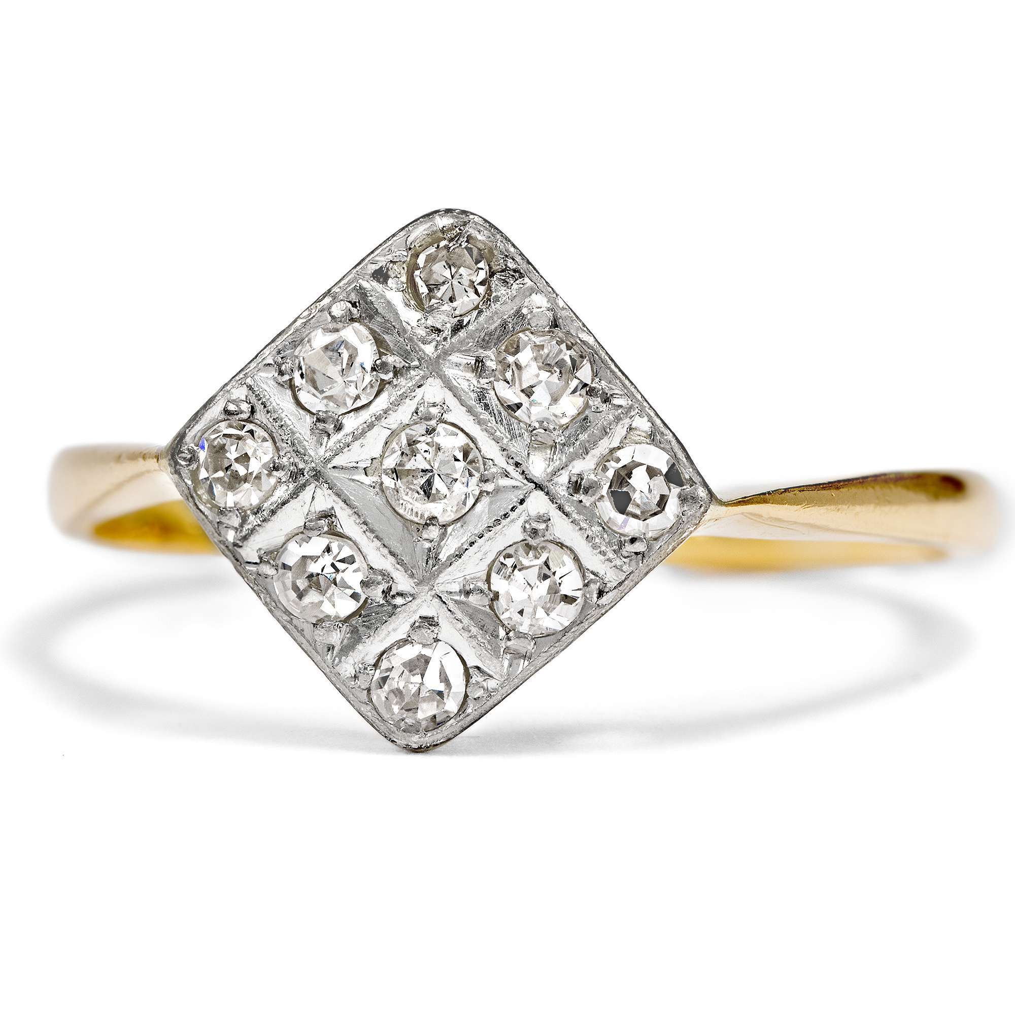 627073-hofer-antikschmuck-Zierlicher-Ring-mit-Diamanten-in-Gold-und-Platin-England-um-1910-Zeuge-der-Schoenheit_3