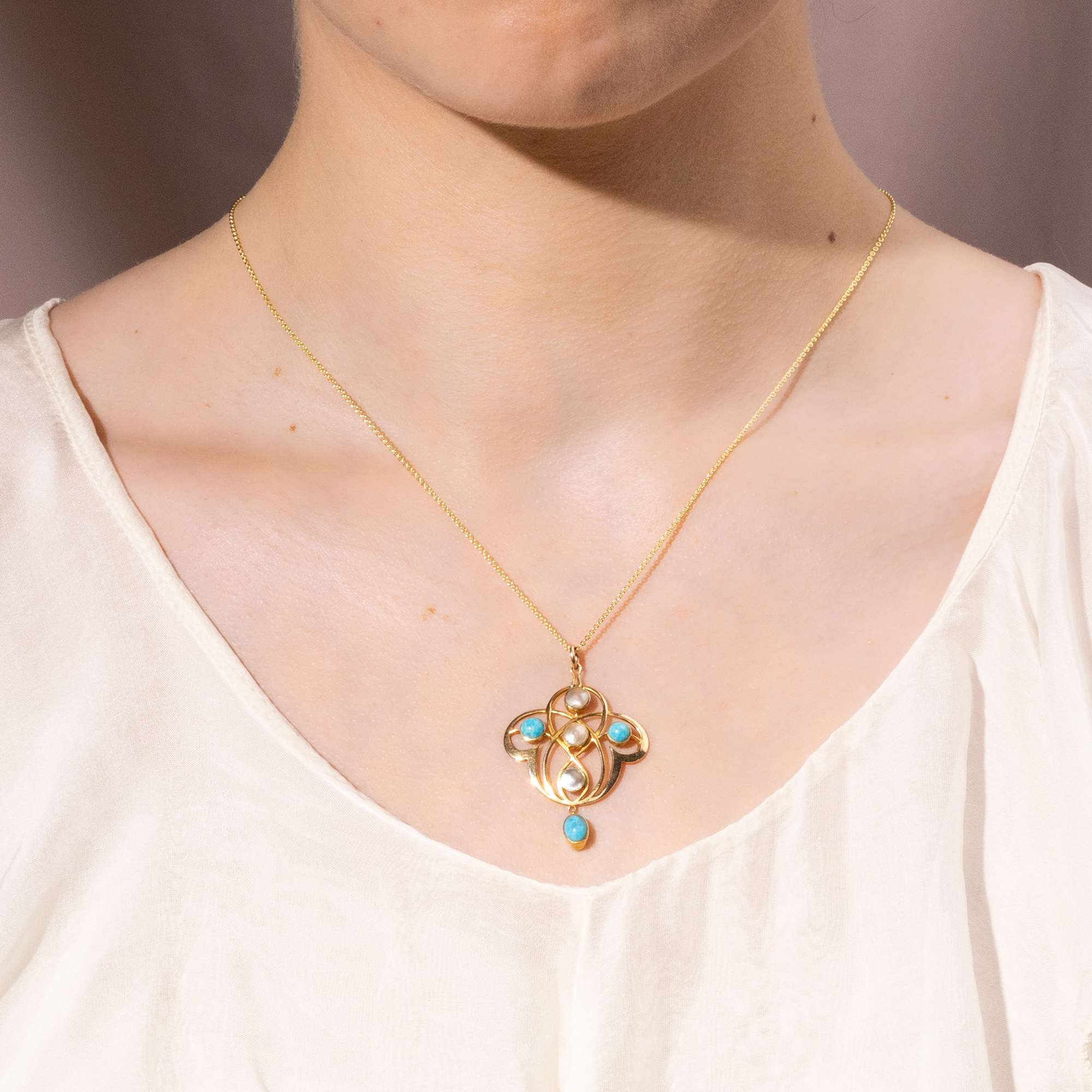 627080-hofer-antikschmuck