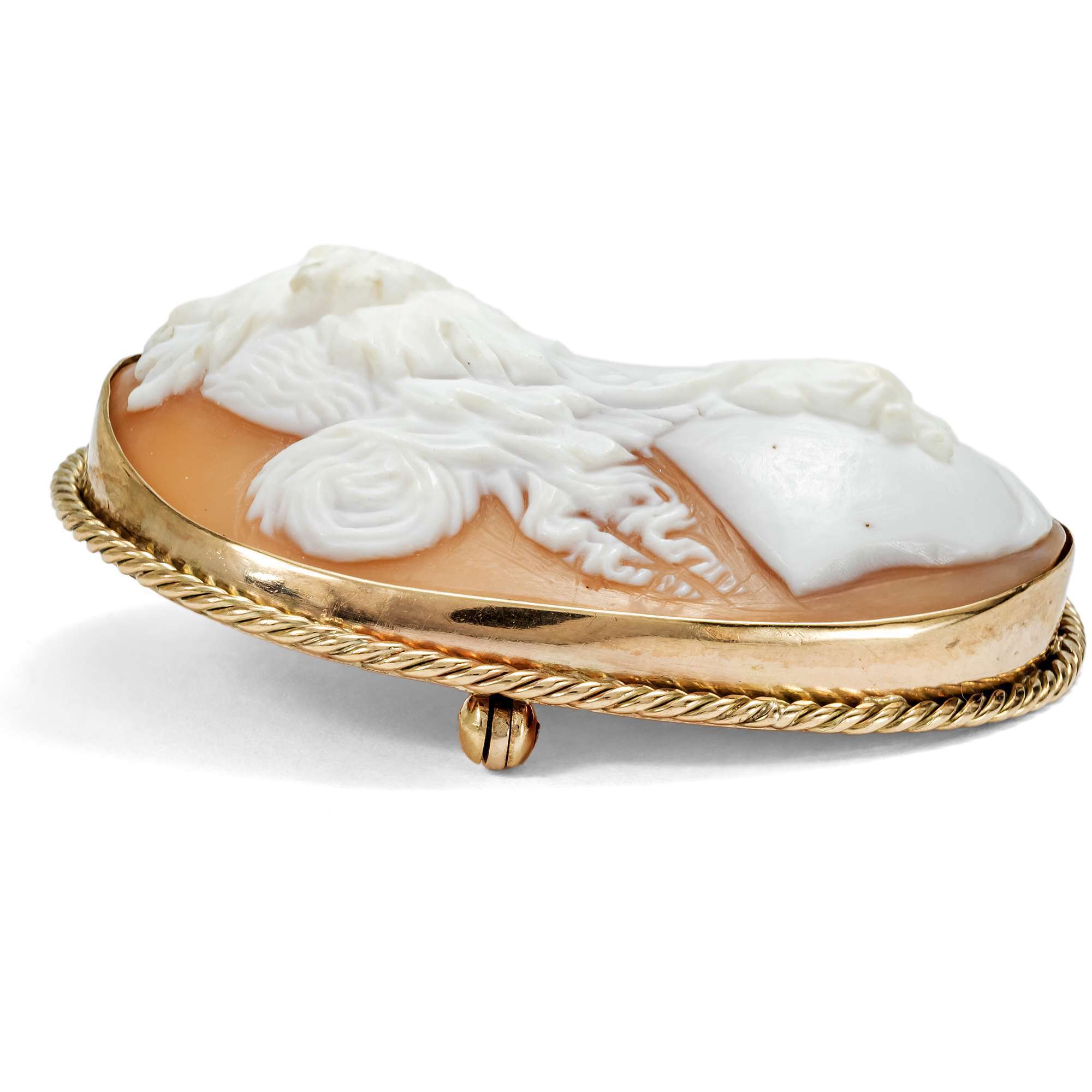 627119-hofer-antikschmuck-Antike-Brosche-mit-der-Muschelgemme-einer-Bacchantin-in-Gold-um-1870-Berauscht-euch-_1