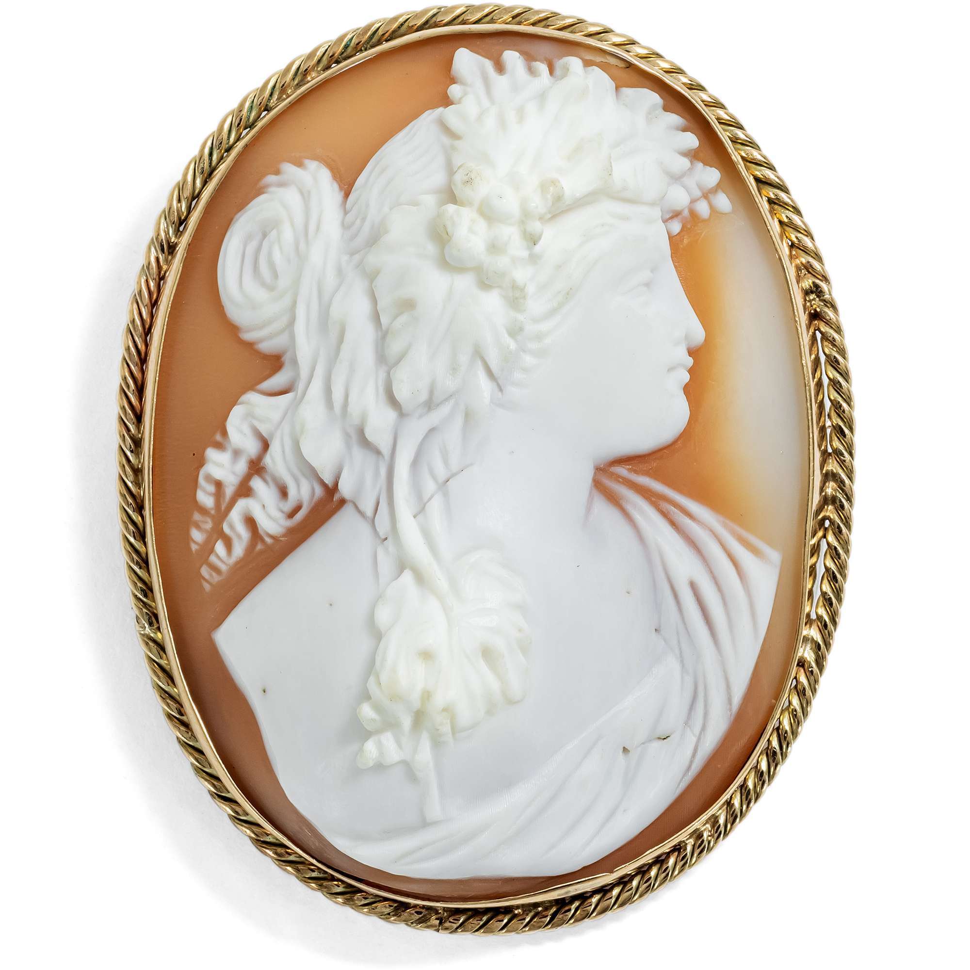 627119-hofer-antikschmuck-Antike-Brosche-mit-der-Muschelgemme-einer-Bacchantin-in-Gold-um-1870-Berauscht-euch