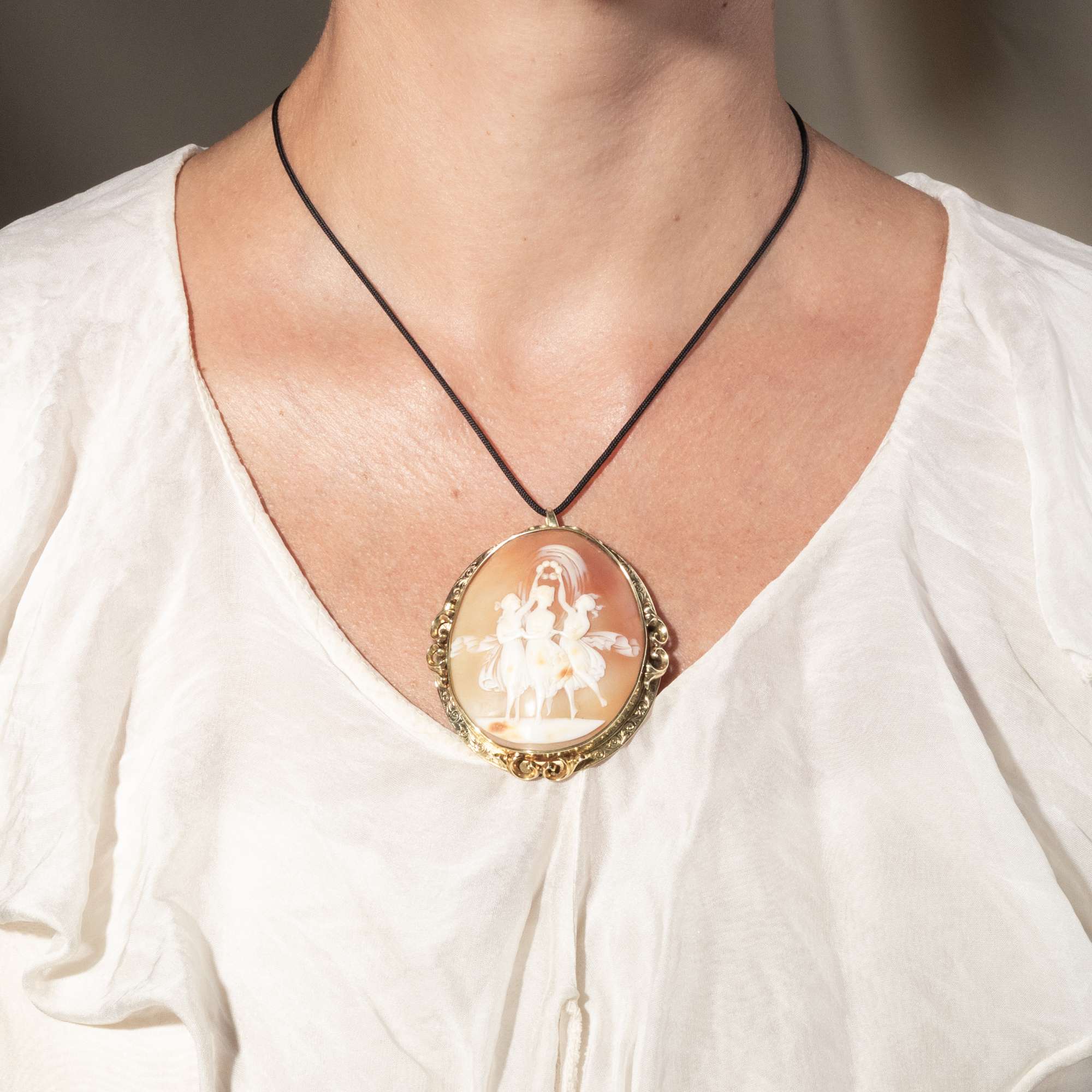 627201-hofer-antikschmuck