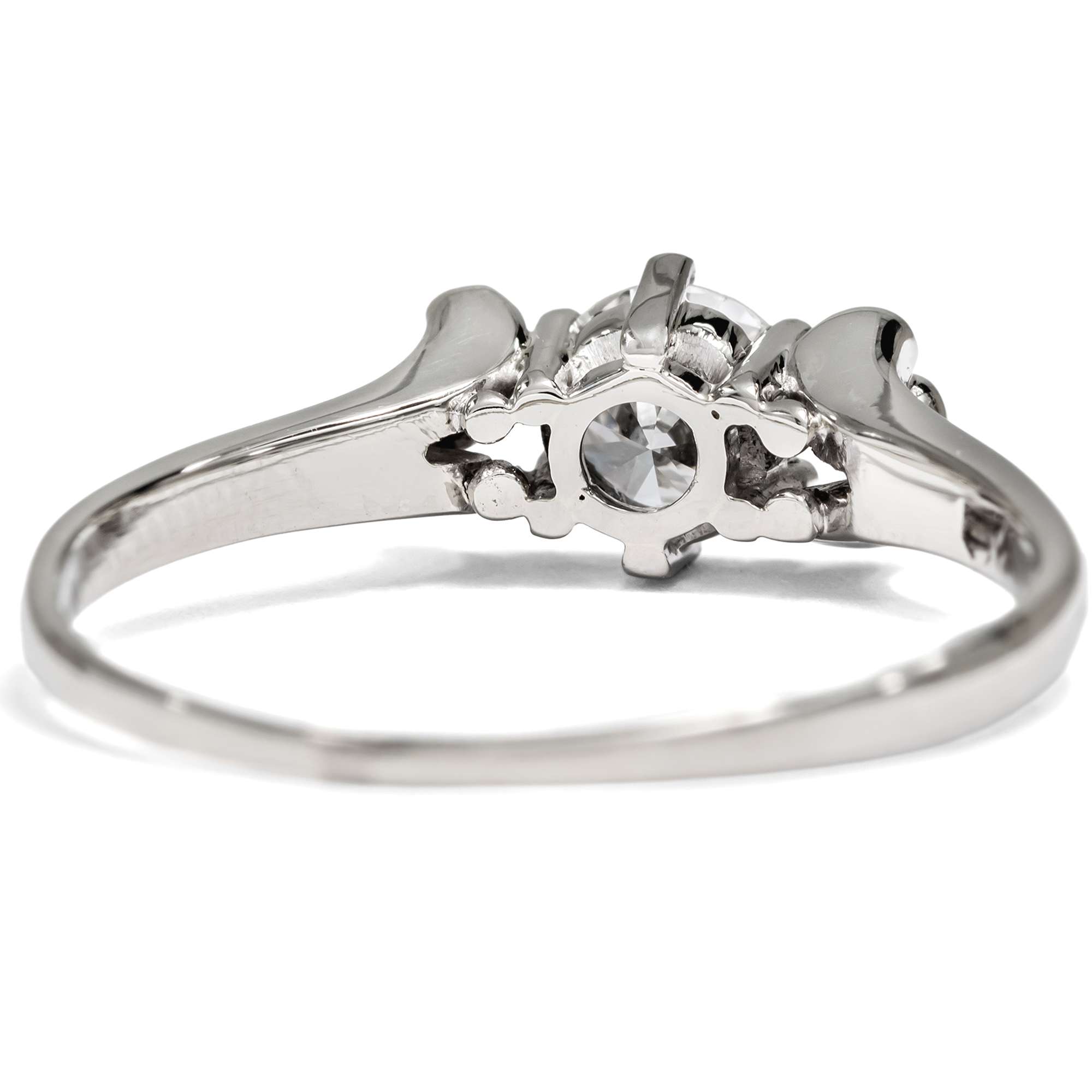 627229-hofer-antikschmuck-Klassischer-vintage-0-44-ct-Diamant-Solitaer-Ring-in-Weissgold-um-1955-Bewaehrte-Form_4