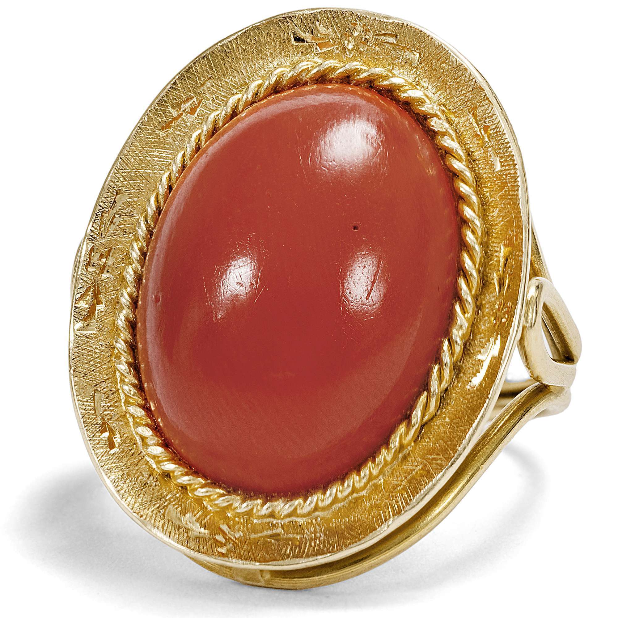 627273-hofer-antikschmuck-Auffallender-Ring-aus-Gold-mit-grosser-Mittelmeerkoralle-Italien-um-1965-Bella-Figura_6