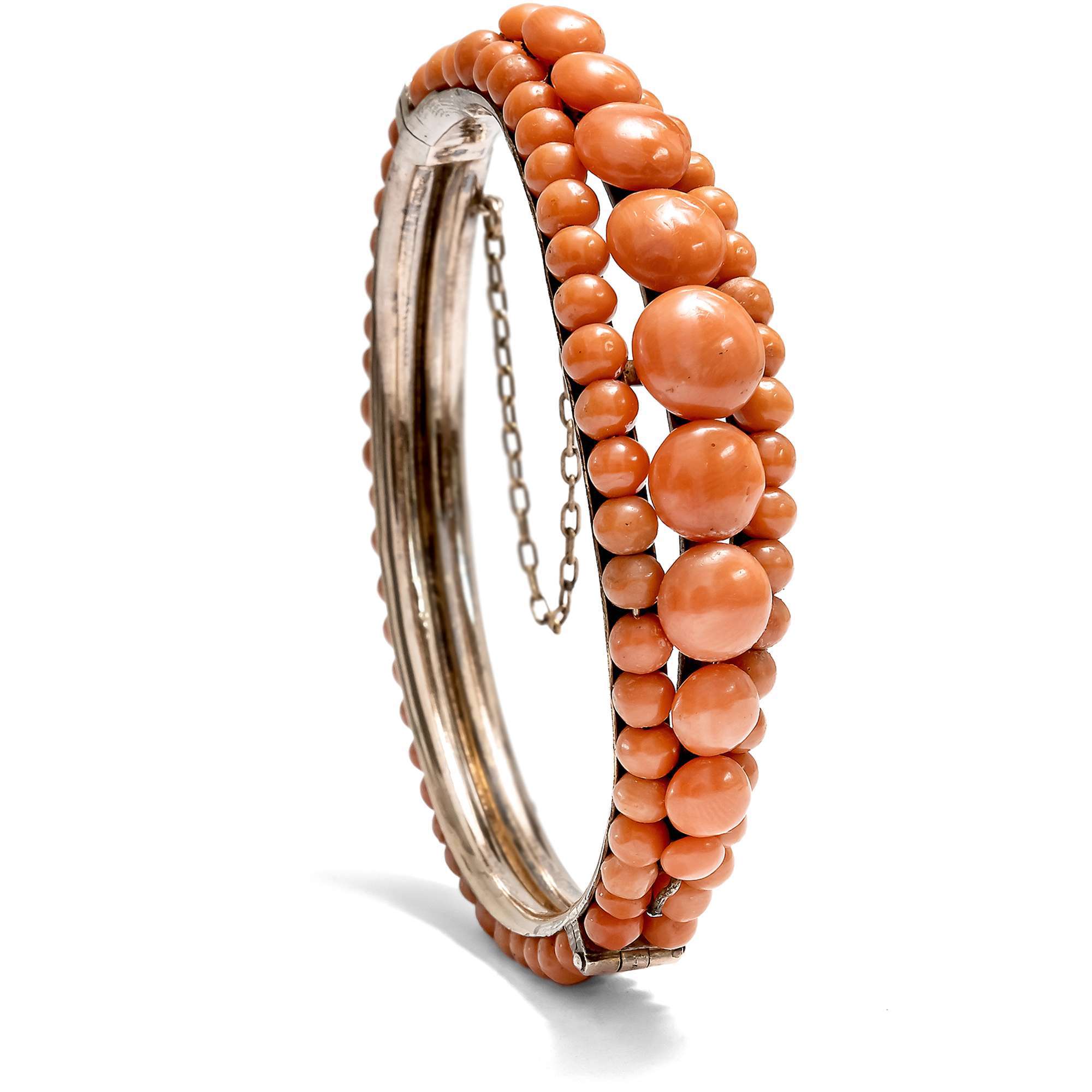 627300-hofer-antikschmuck-Armreif-mit-italienischen-Korallen-in-Silber-Italien-um-1900-Komm-ein-bisschen-mit-nach-Italien