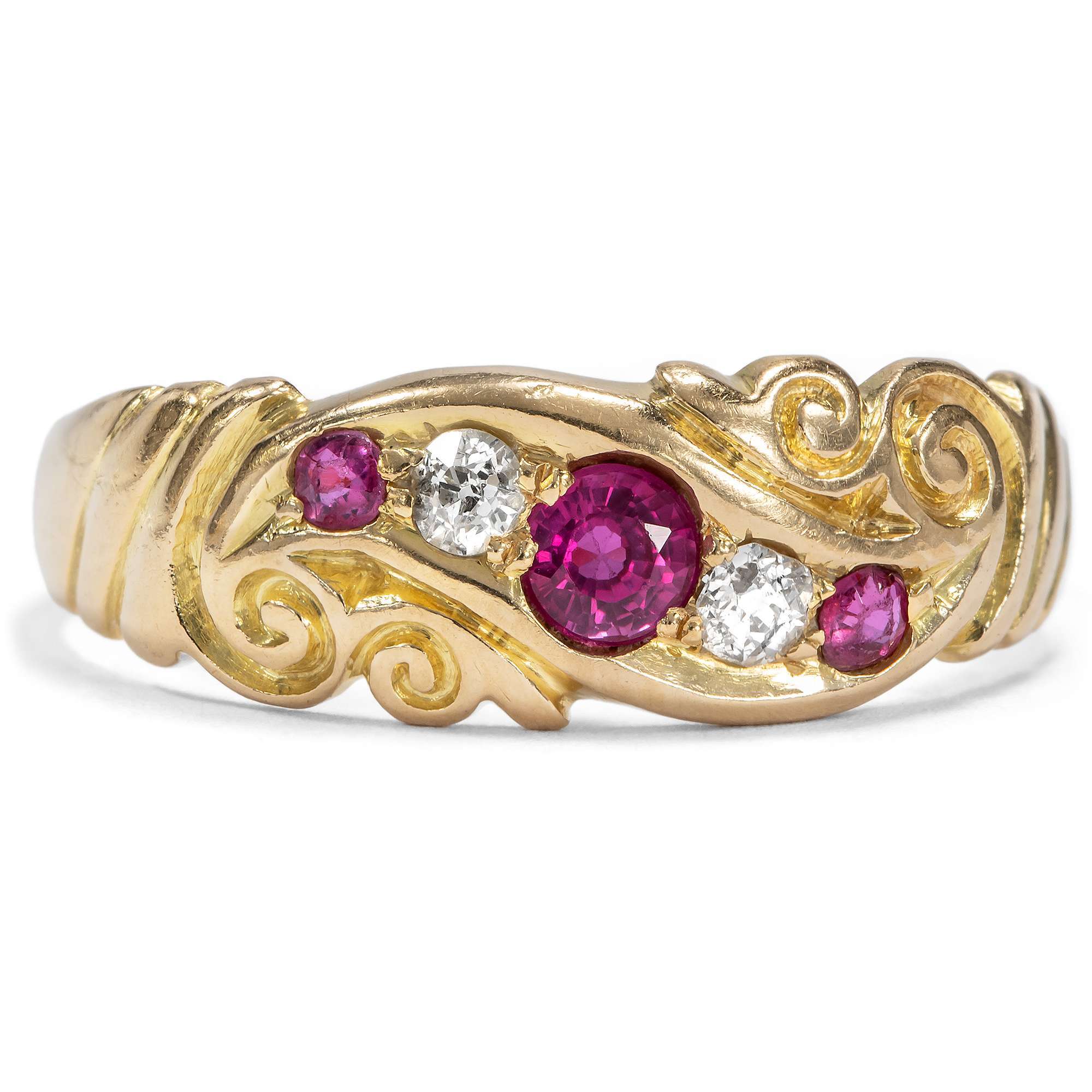 627339-hofer-antikschmuck-Eleganter-Goldring-mit-Rubinen-und-Diamanten-England-datiert-1899-Victorian-Vibes
