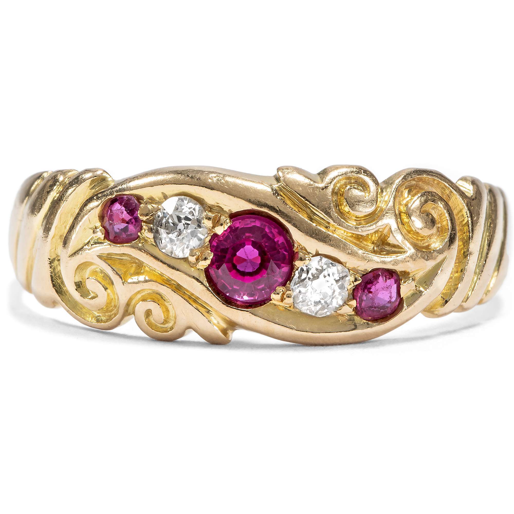 627339-hofer-antikschmuck-Eleganter-Goldring-mit-Rubinen-und-Diamanten-England-datiert-1899-Victorian-Vibes_7